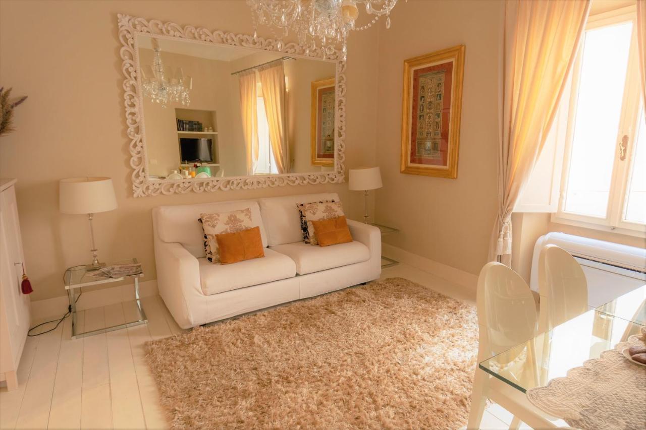 White Florence Suite Exterior foto